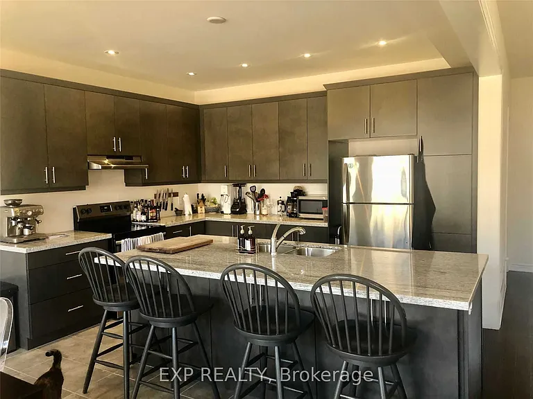 39 Morrison Dr — Photo 8