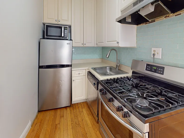 123 Lexington Ave #5R — Photo 5
