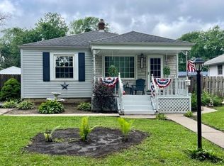 332 N Cavender St, Hobart, IN 46342
