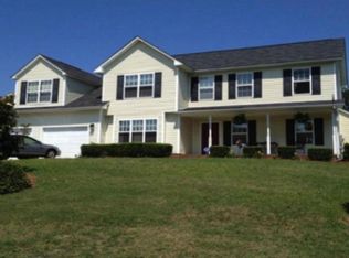 465 Arlington Dr, Cameron, NC 28326