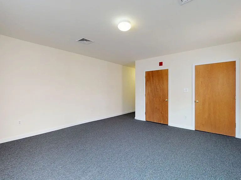 Osage Avenue Apartments — Photo 25