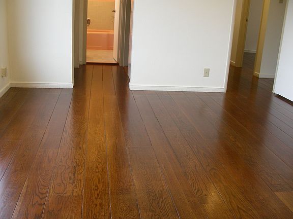 4th image of 4 Fieldcrest Dr