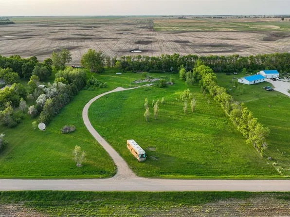 2311 72nd Ave NE, Minot, ND 58703