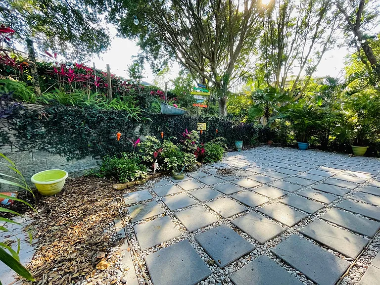 17416 Woodfair Dr — Photo 24