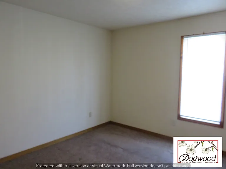 101 N Mapleleaf Ave — Photo 7