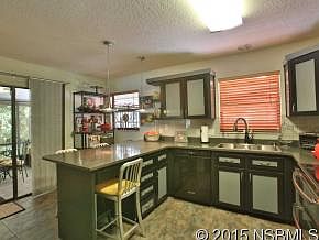 4th image of 2218 Doster Dr