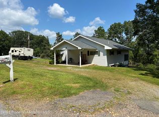 745 Newton Rd, Scranton, PA 18504