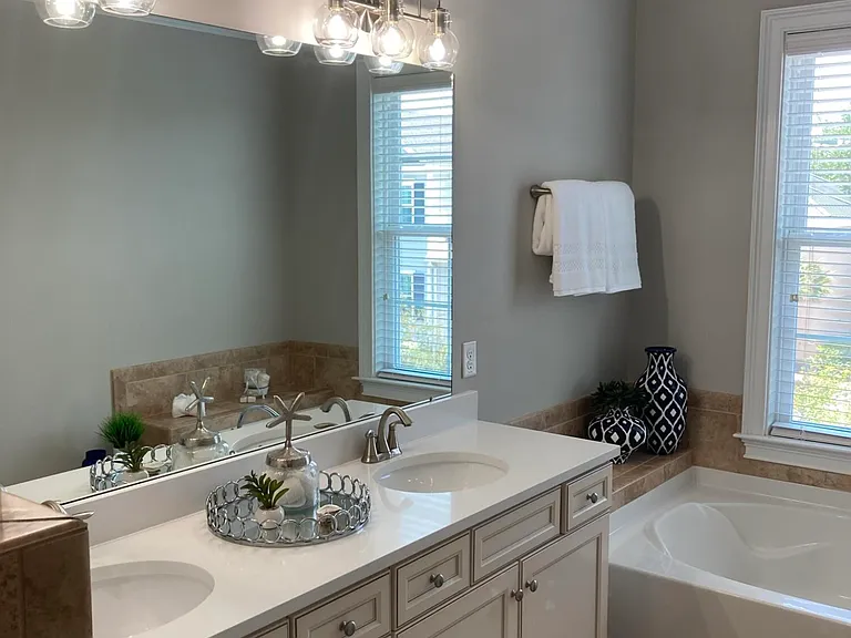 656 Coleman Blvd #201 — Photo 12