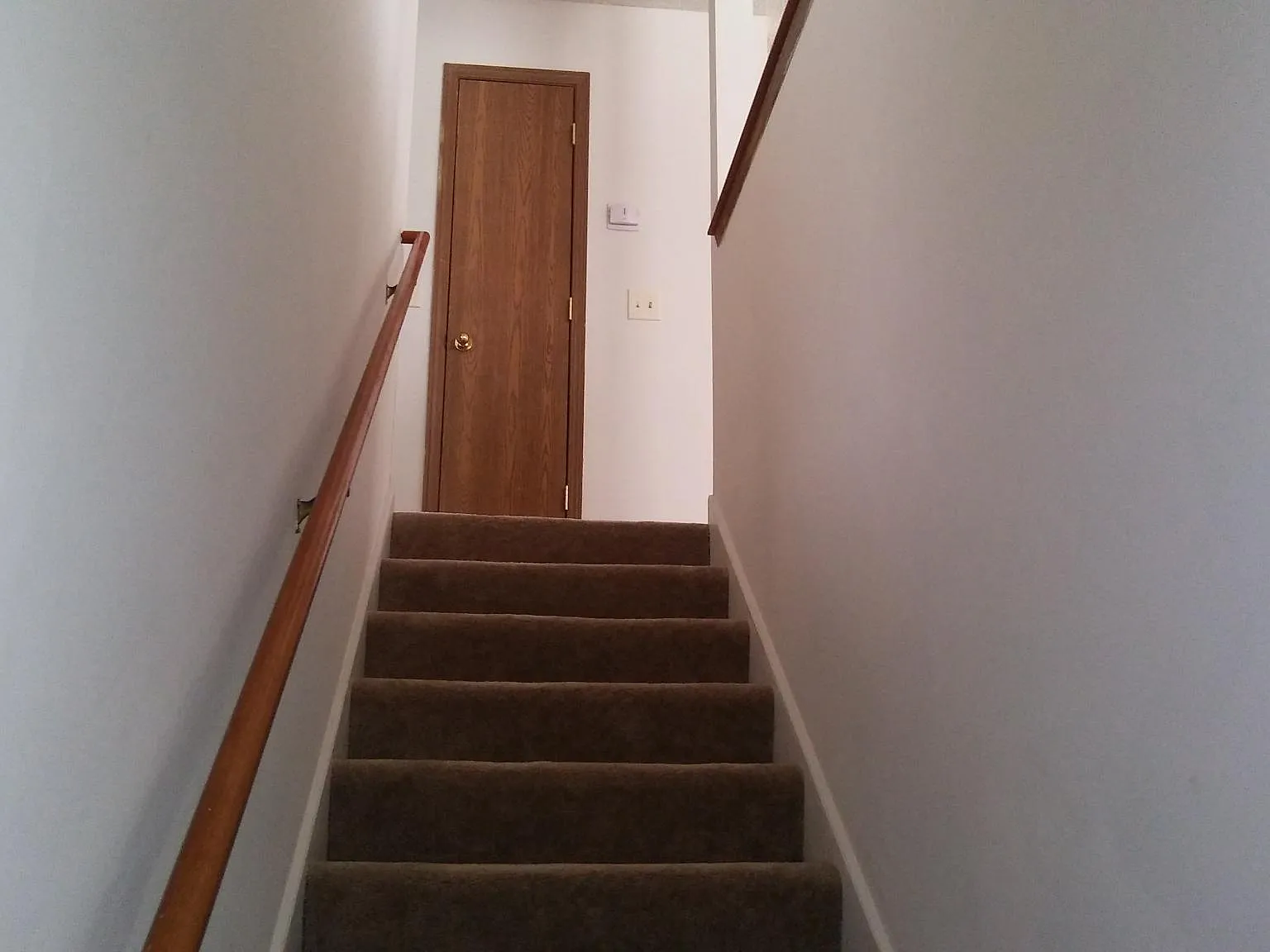 3 bed, 1.5 bath, 1400 sqft, $1,350 — Photo 2