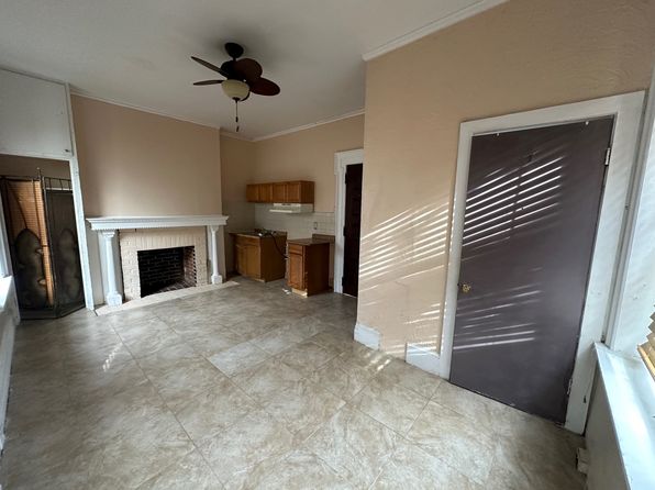 1205 Arrott St APT 1