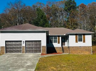 1028 Lakeview Ln, Arab, AL 35016