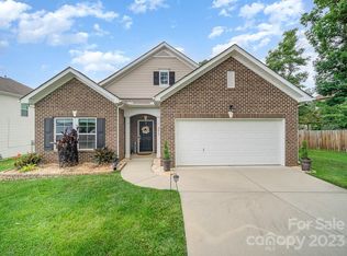 3617 Anthony Mark Moore Ln, Charlotte, NC 28216