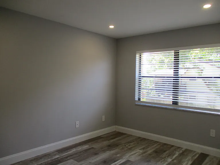 23398 SW 57th Ave #306 — Photo 15