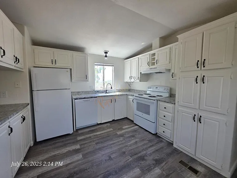3806 W Burro Dr — Photo 4