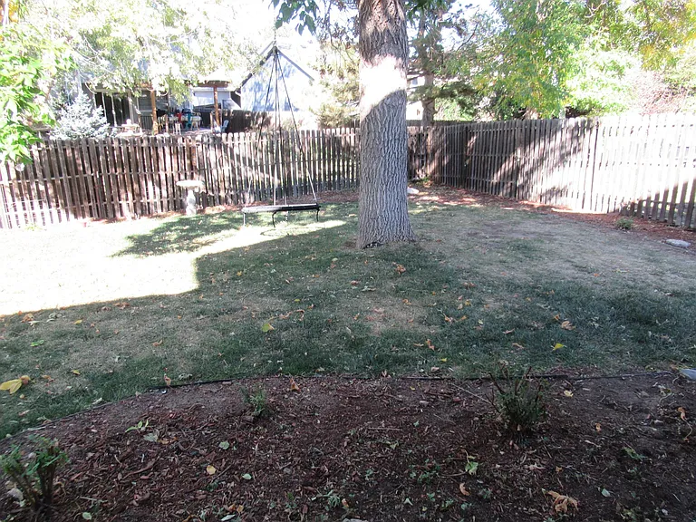 8881 W Layton Ave — Photo 12