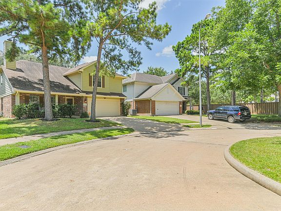 2nd image of 20335 Sable Acre Ct