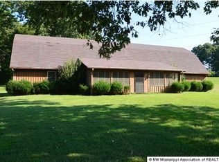 4574 Nail Rd, Horn Lake, MS 38637