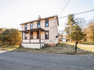 202 Scotch Hill Rd, Oakdale, PA 15071