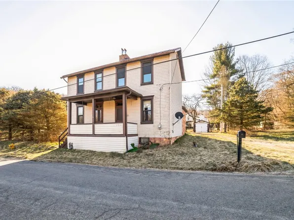 202 Scotch Hill Rd, Oakdale, PA 15071