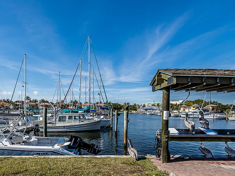 3313 Sunset Key Cir #402 — Photo 52