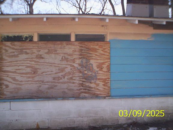 5th image of 6932 Gaylord Ave