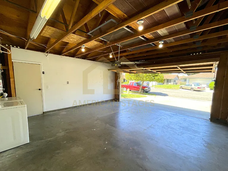916 N M Pl — Photo 20