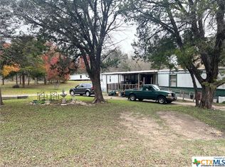 795 Elesha Ln, Eddy, TX 76524