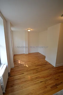 Rented by Universal Realty Group | media 24