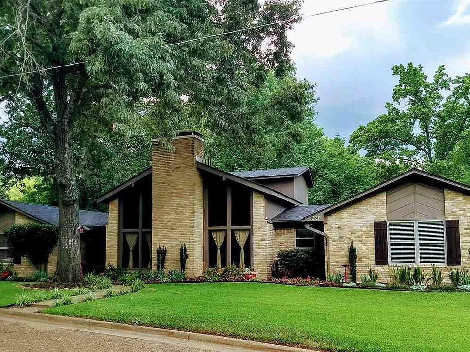 1st image of 220 Rodessa Dr