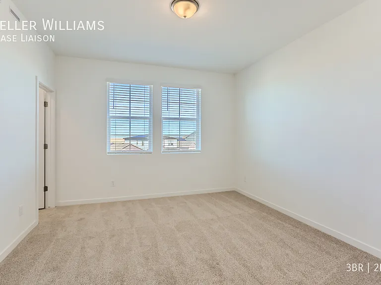 8417 Mount Kataka St — Photo 14