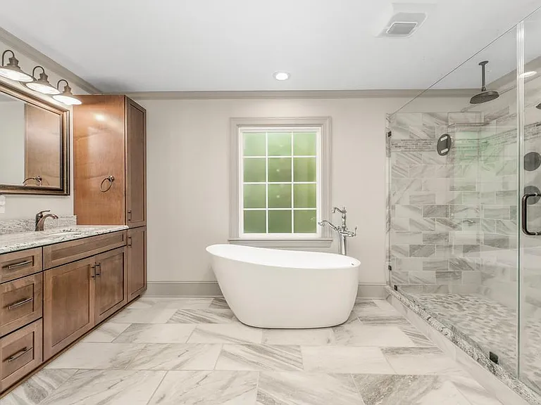 471 Sherwood Forest Rd — Photo 12