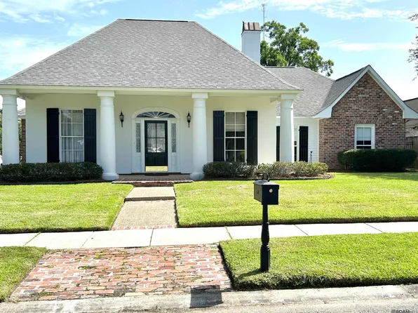 10813 Ramblewood Dr, Baton Rouge, LA 70810