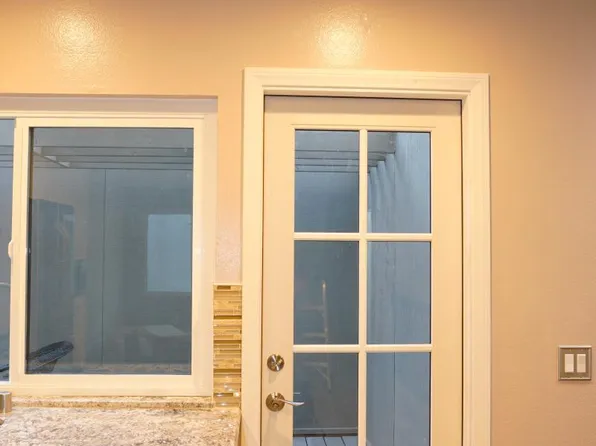 8444 Via Sonoma Unit 89, La Jolla, CA 92037