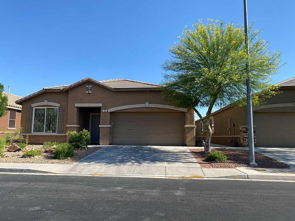 Single-Story home featuring 4-bedroom plus a separate office/den available for rent in quiet cul-de-sac minutes from the Wetland Park, the community park, Costco, Walmart, Galleria Mall and the Sunset Station Casino.