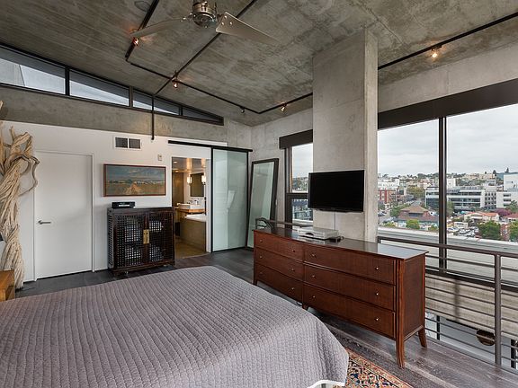 2nd image of 1780 Kettner Blvd Unit 801