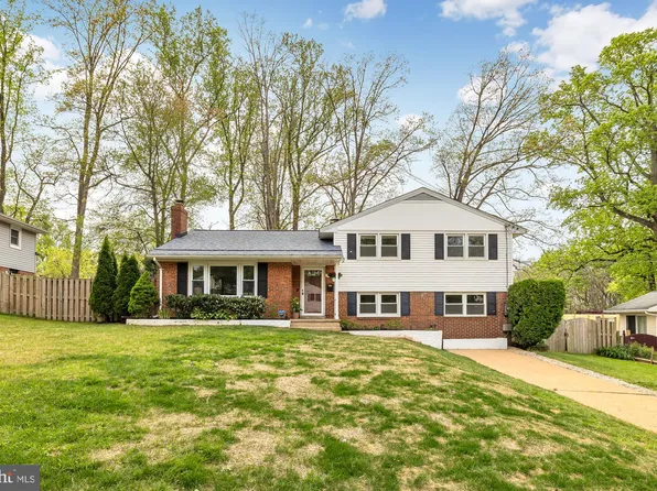 7433 Grace St, Springfield, VA 22150