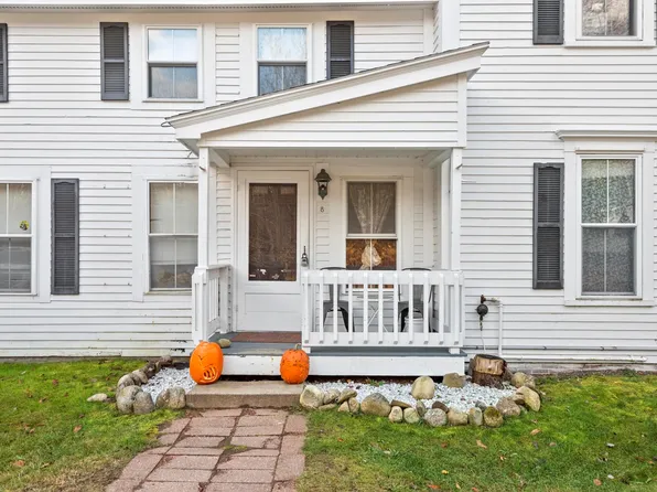 1294 NH Route 175 #8, Campton, NH 03223