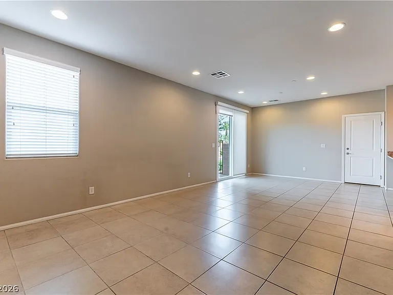 3116 Zara Ave — Photo 5