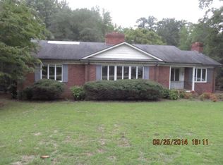 1112 Carolina Dr, Rockingham, NC 28379