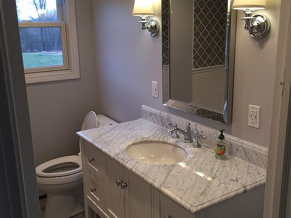 First floor bathroom 