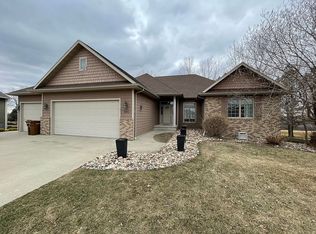 1834 Overlook Ridge Rd, Brookings, SD 57006