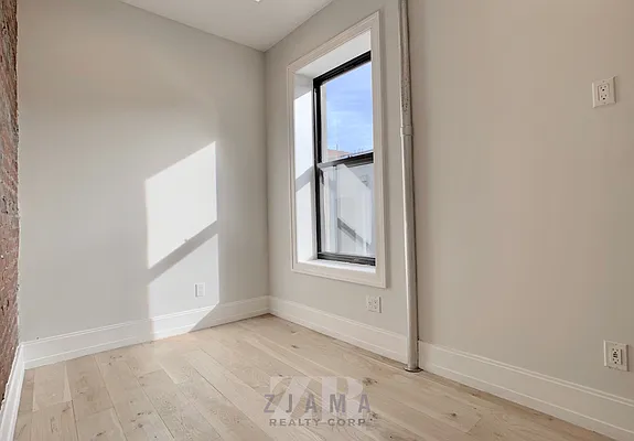 Rented by Zjama Realty Corp | media 13