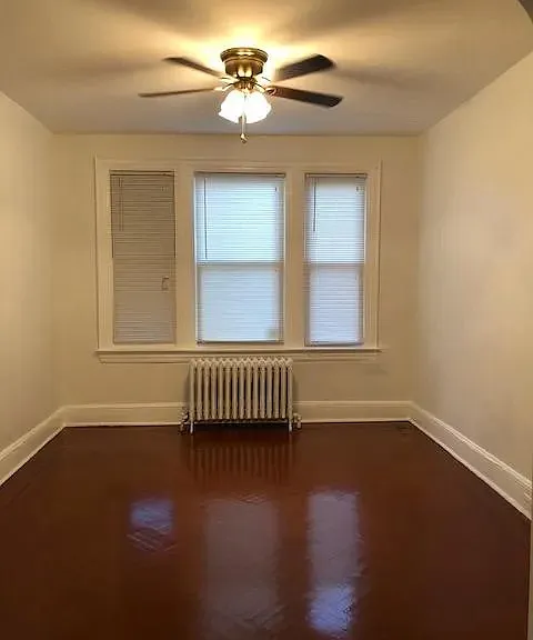 110 V St NE — Photo 3