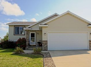 4914 Lionhart Dr NW, Rochester, MN 55901