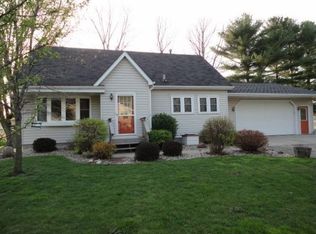 7195 Saint Dominic Rd, Sauk City, WI 53583