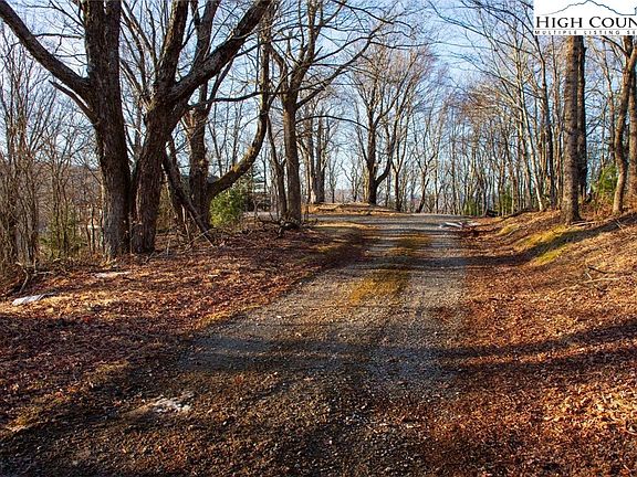 5th image of Lot 22 Mountain Song Road