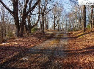 22 Mountain Song Rd, Blowing Rock, NC 28605