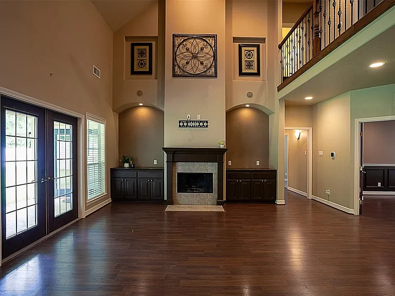 289 Broadmoor Dr — Photo 20