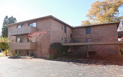 181 Maplewood Dr Photo 1