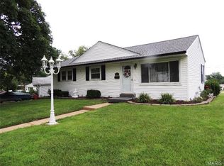 9927 Solar Ln, Saint Louis, MO
